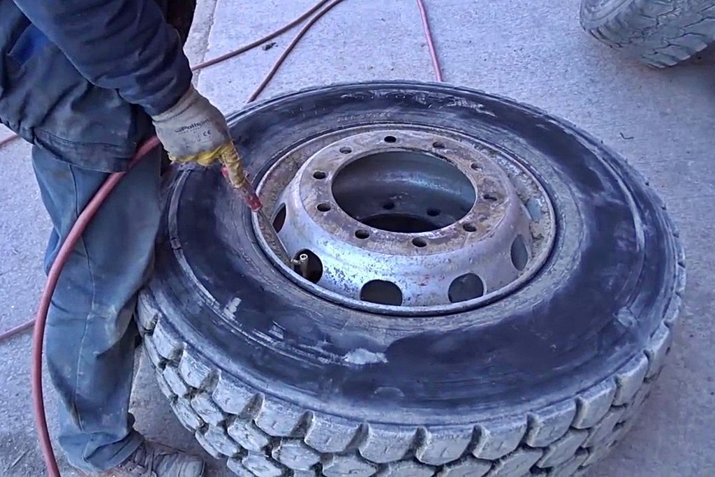 Yozgatda Lastik Yol Yardımı